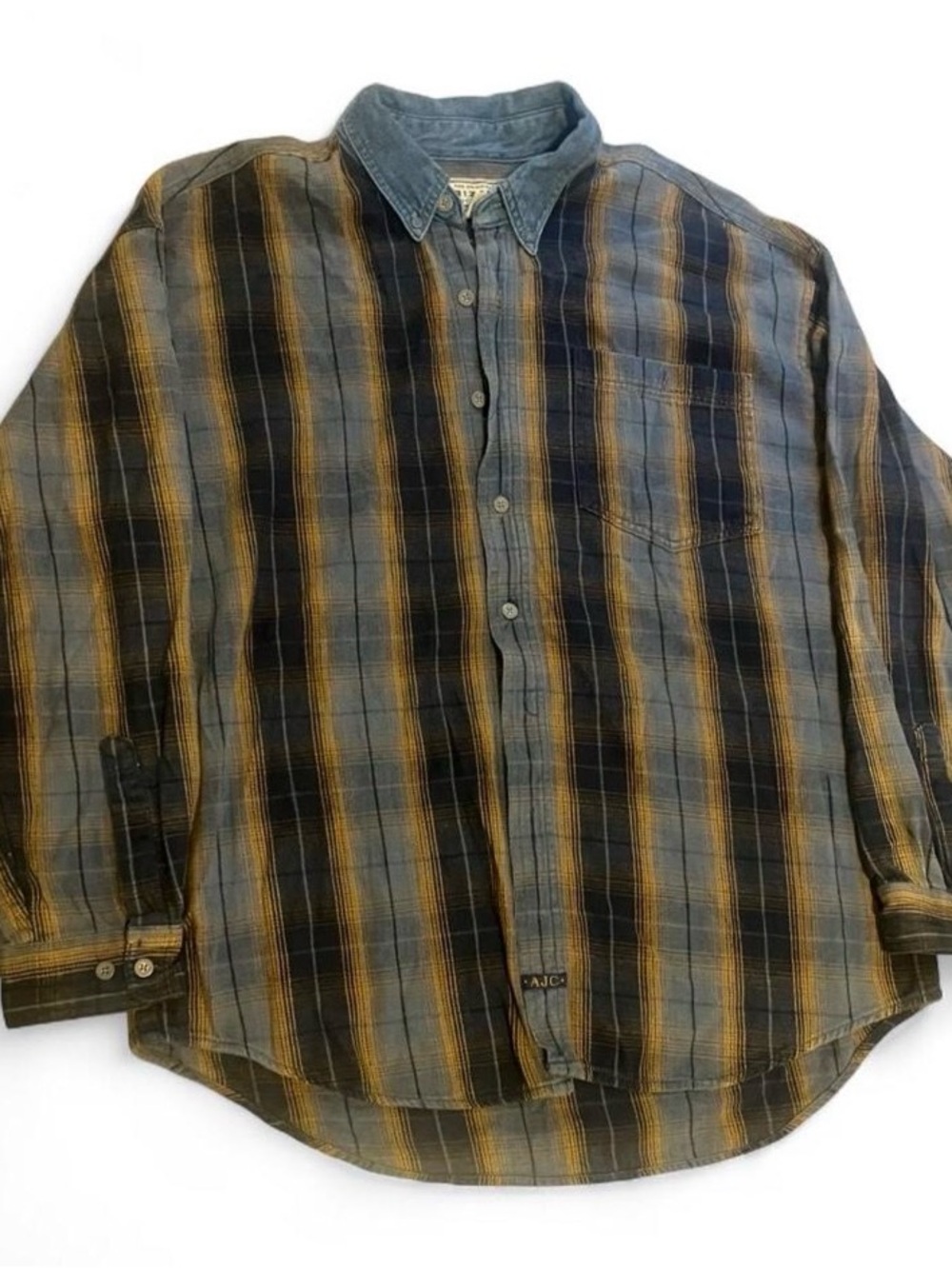 90s Men's Plaid Button-Up Shirt in Blue and Brown